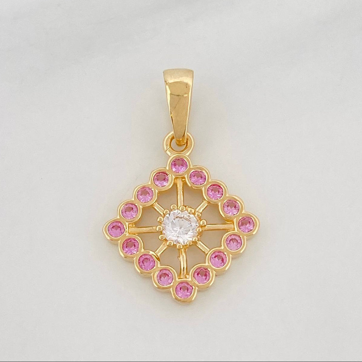 Dije Rombo 2.95g / 2.5cm Oro Amarillo 18K