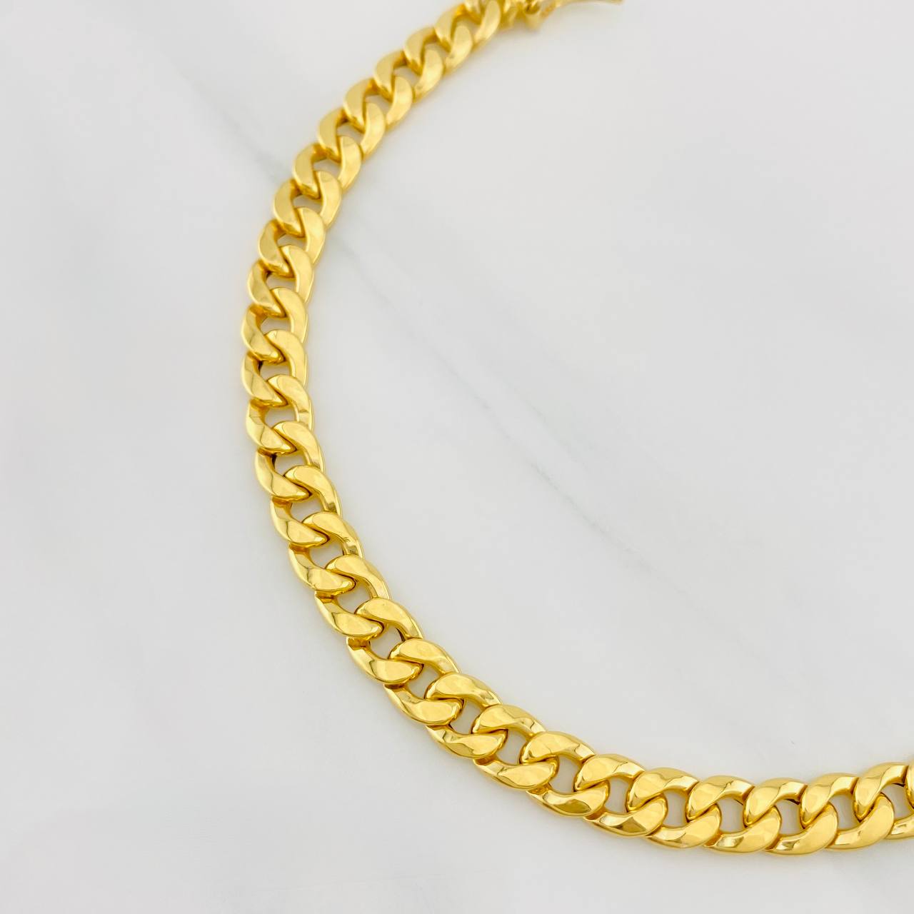 Pulso Cubano 5.3g / 21cm / 5.78mm Oro Amarillo 18K
