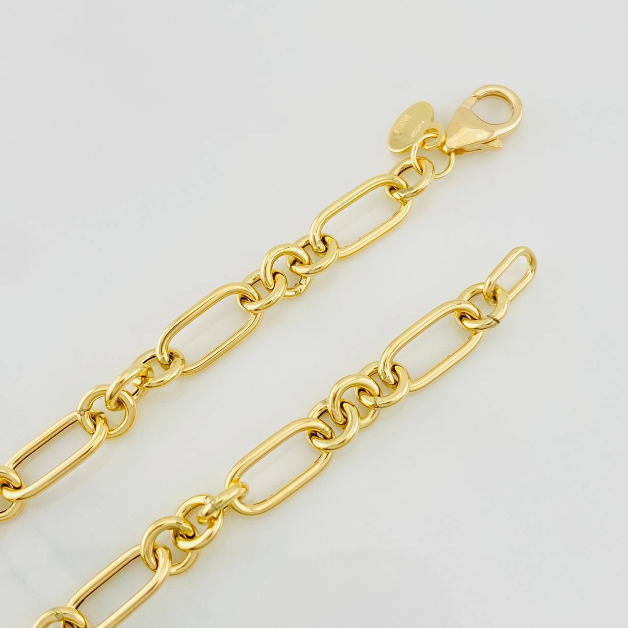 Pulso Aros Cajón 2.5g / 18.2cm / 4.5mm Oro Amarillo 18K