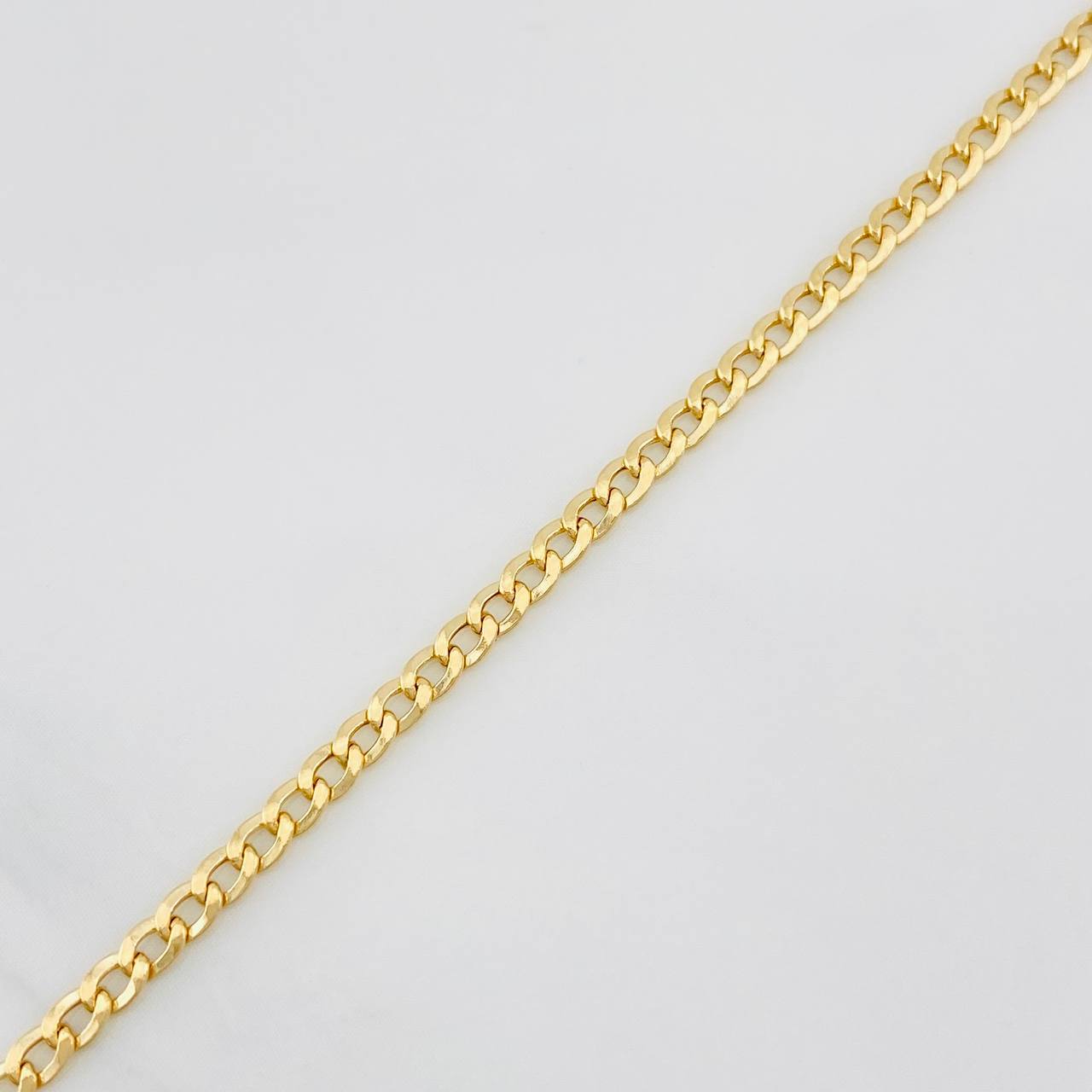 Tobillera Cubana 1.85g / 25cm / 2.36mm Oro Amarillo 18K