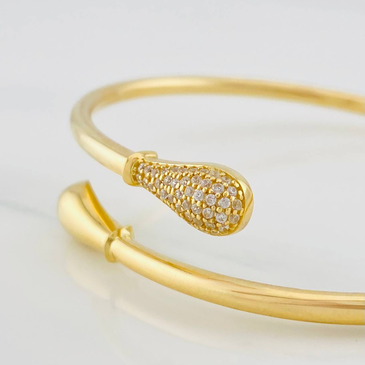 Pulso Aro Gotas 10.95g / 19cm / 3mm Oro Amarillo 18K