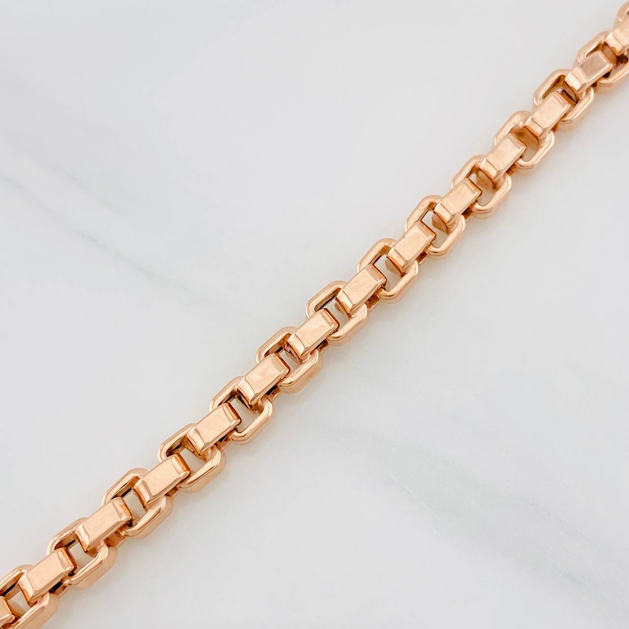 Pulso Veneciano Cuadrado 6.9g / 21.5cm / 4.56mm Oro Rosa 18K