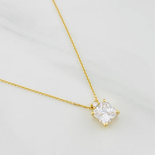 Cadena Aro Seguido Cuadrado 2.35g / 45cm / 0.85mm Oro Amarillo 18K
