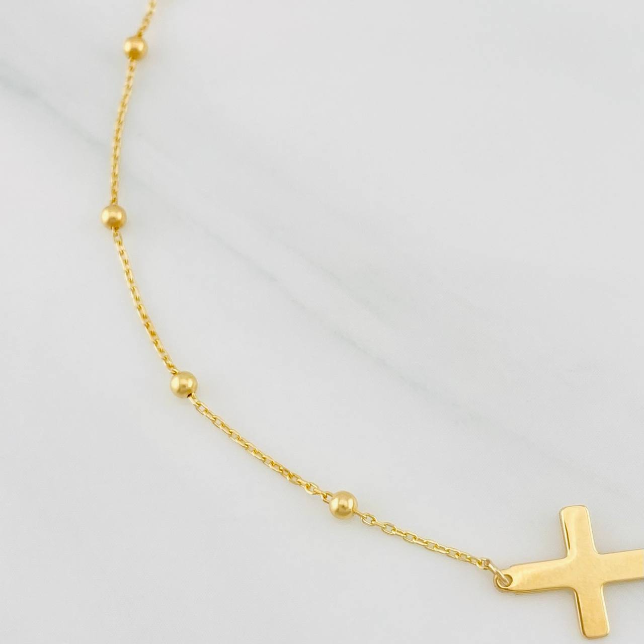 Pulso Modulable Aro Seguido Cruz 1.5g / 18.1cm - 16.3cm / 0.84mm Oro Amarillo 18K