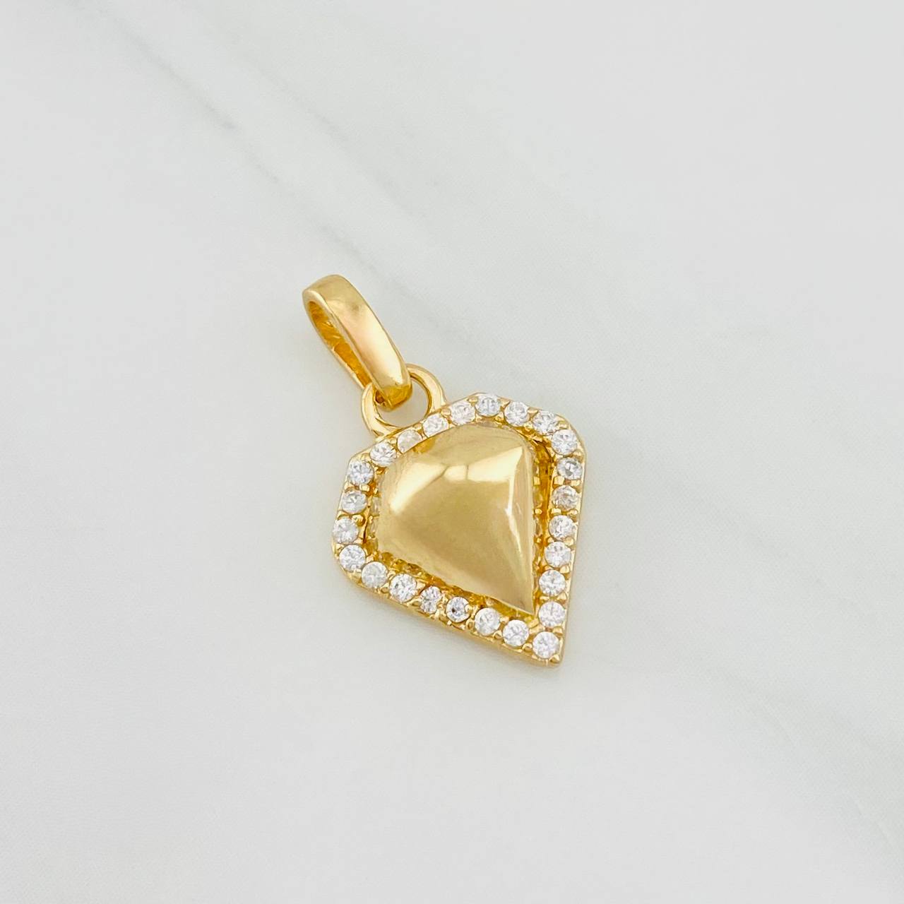 Dije Diamante 1.55g / 2cm Oro Amarillo 18K