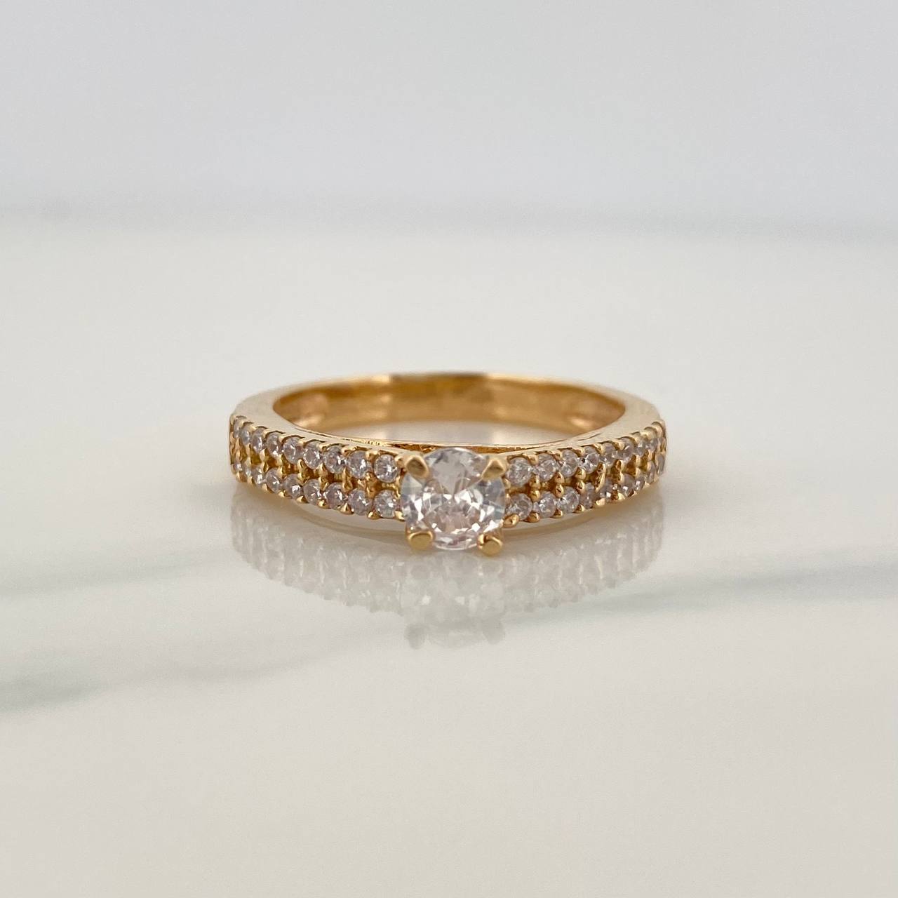 Anillo Solitario Puente 3.2gr / T7 / Oro Amarillo 18K %