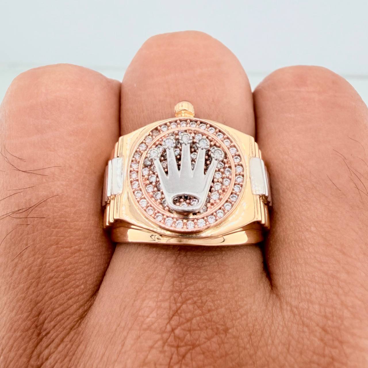 Anillo Corona 10.55gr / T7 3/4 / Tres Oros 18K