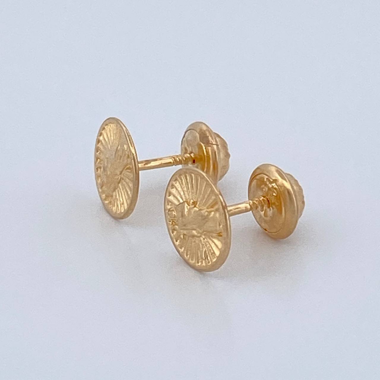 Topos Judas Tadeo 1.1gr / 7.63mm Oro Amarillo 18K %
