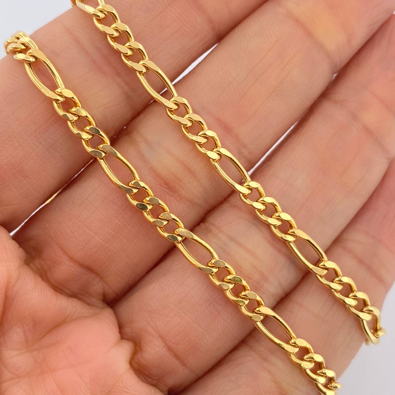 Cadena Figaro 10.35gr / 59.8cm / 3.7mm Oro Amarillo +1 18K %