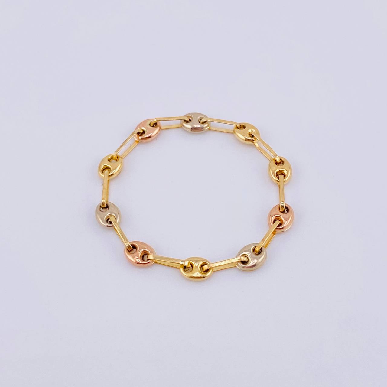 Anillo Gc 0.8gr / T14 1/4 - T14 3/4 / 3.3mm Tres Oros 18K