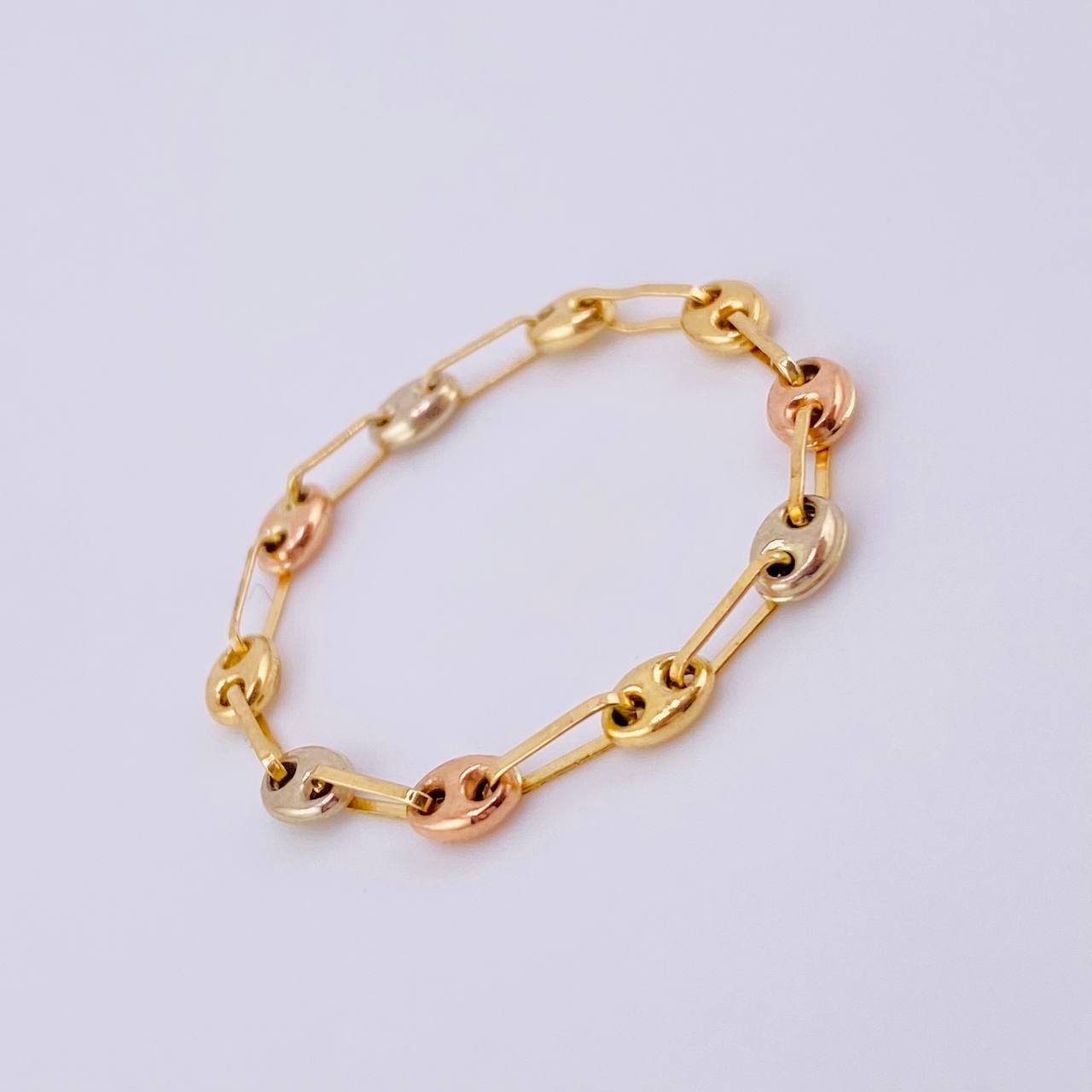 Anillo Gc 0.8gr / T14 1/4 - T14 3/4 / 3.3mm Tres Oros 18K