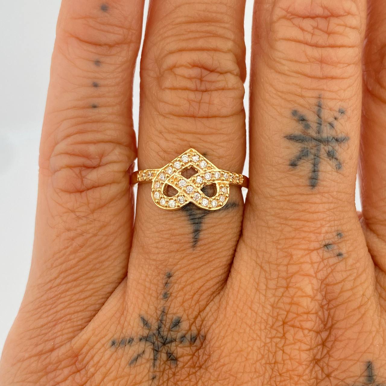 Anillo Corazon 2.6gr / T7 1/4 / Oro Amarillo 18K %