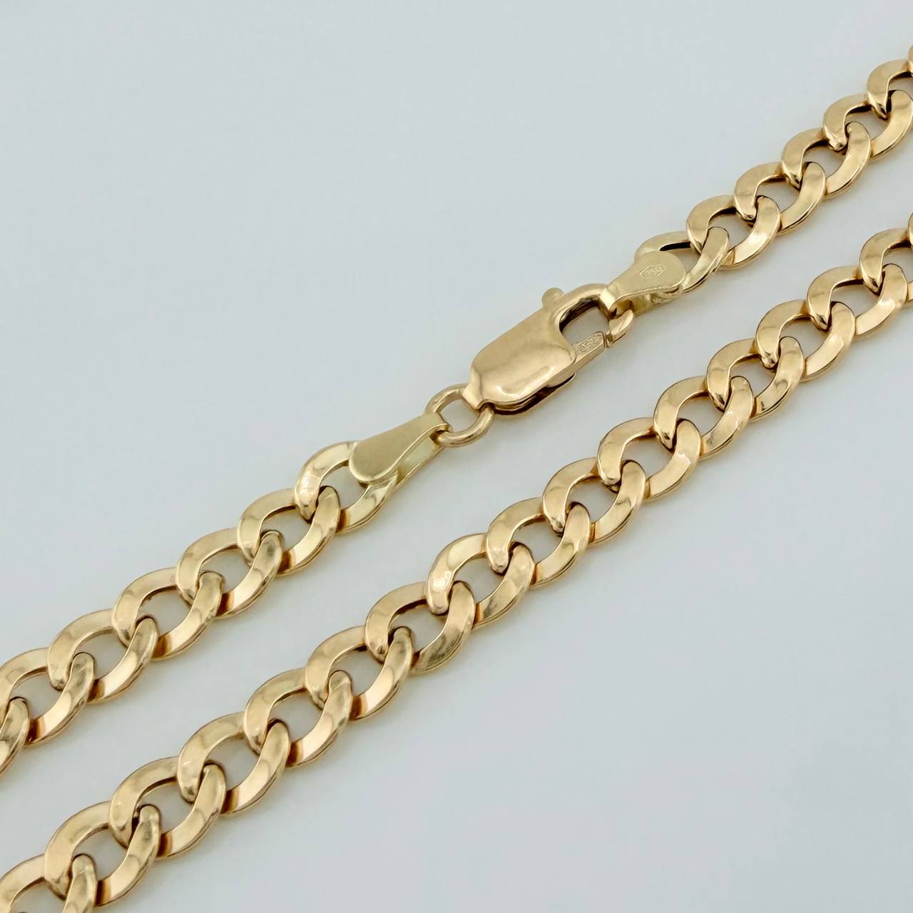 Pulso Cubano 3.9gr / 20.5cm / 4.9mm Oro Amarillo +1 18K $