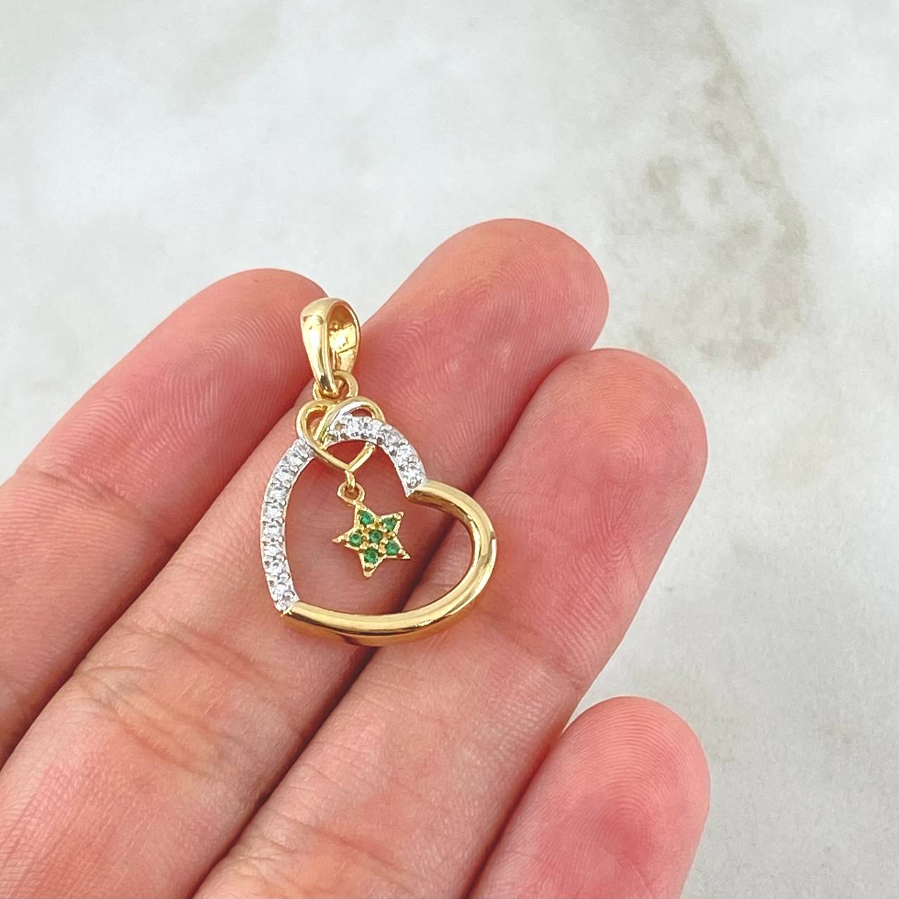 Dije Silueta Corazón Estrella Colgante 2.4gr / 2.7cm / Oro 18K *