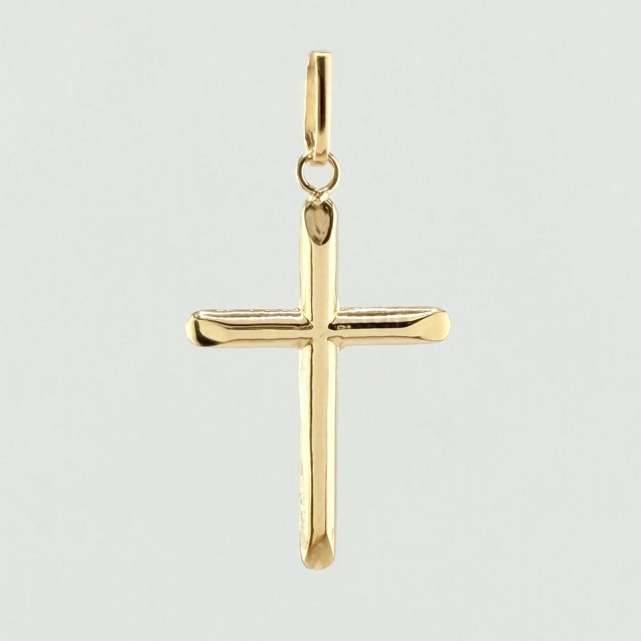 Dije Cruz Puntas Planas 0.5gr / 2.5cm / Oro Amarillo 18K