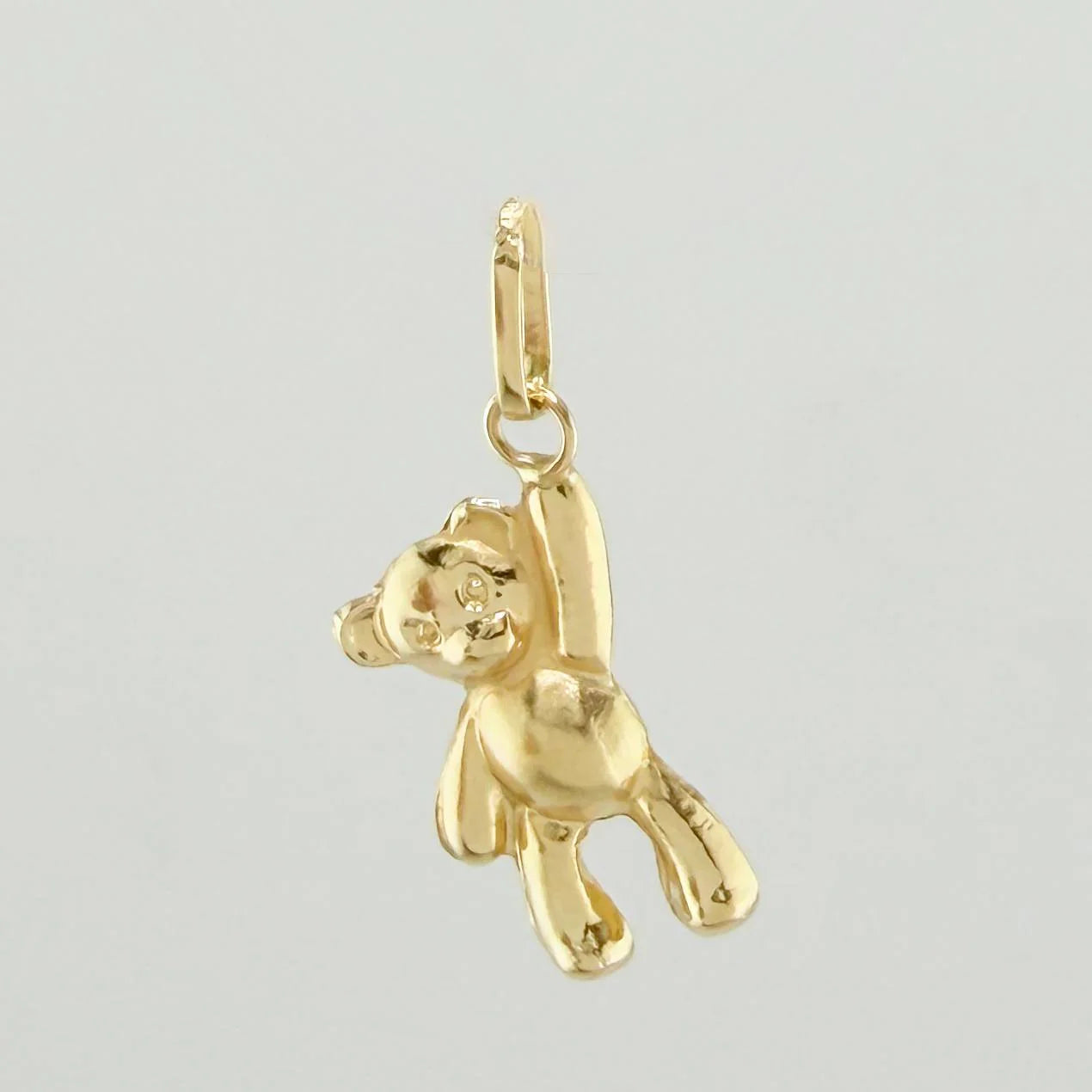 Dije Oso Manito Arriba 0.5 g / 1.7 cm Oro Amarillo 18K