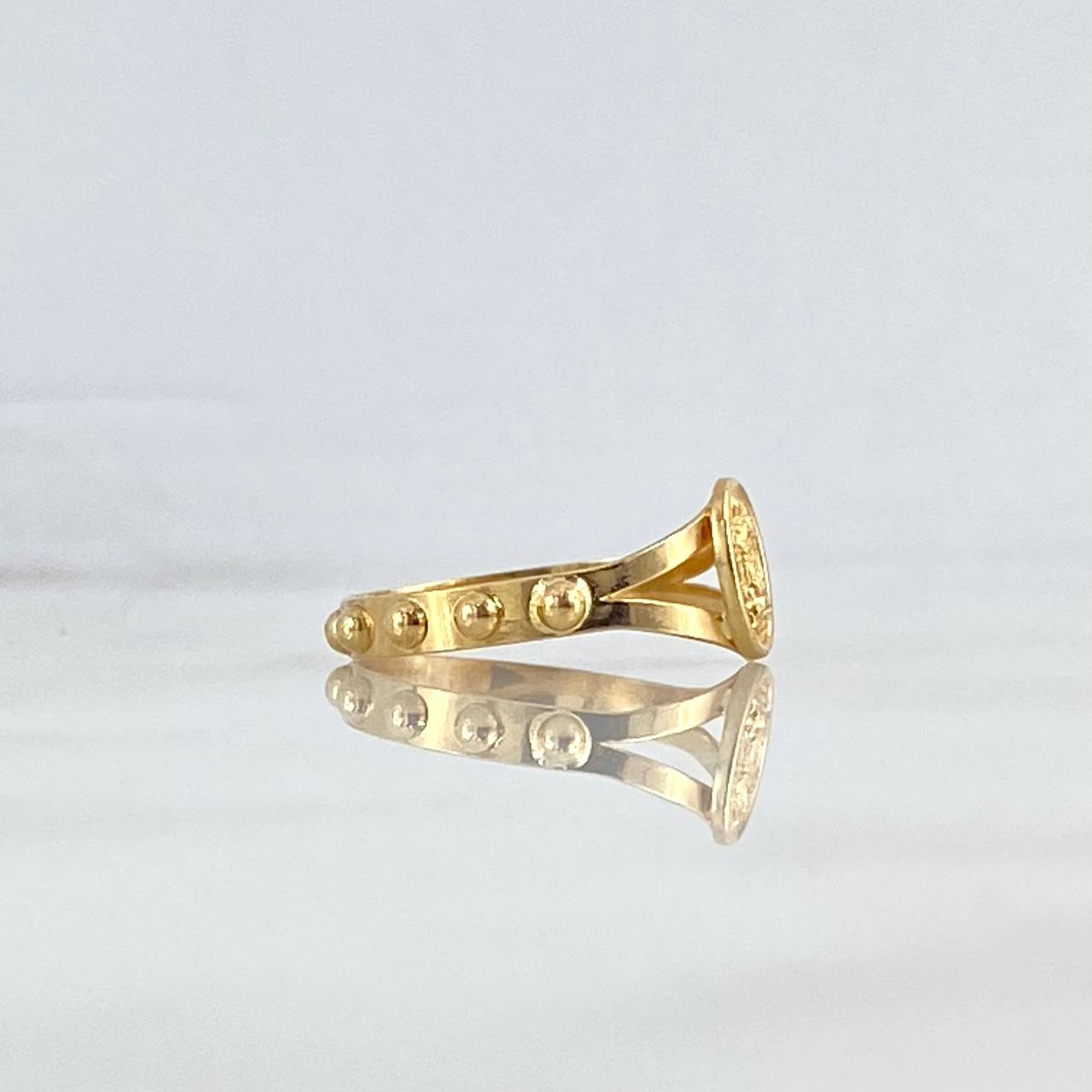Anillo Virgen de Guadalupe 1.75gr / T8 1/4 / Esferas Oro Amarillo