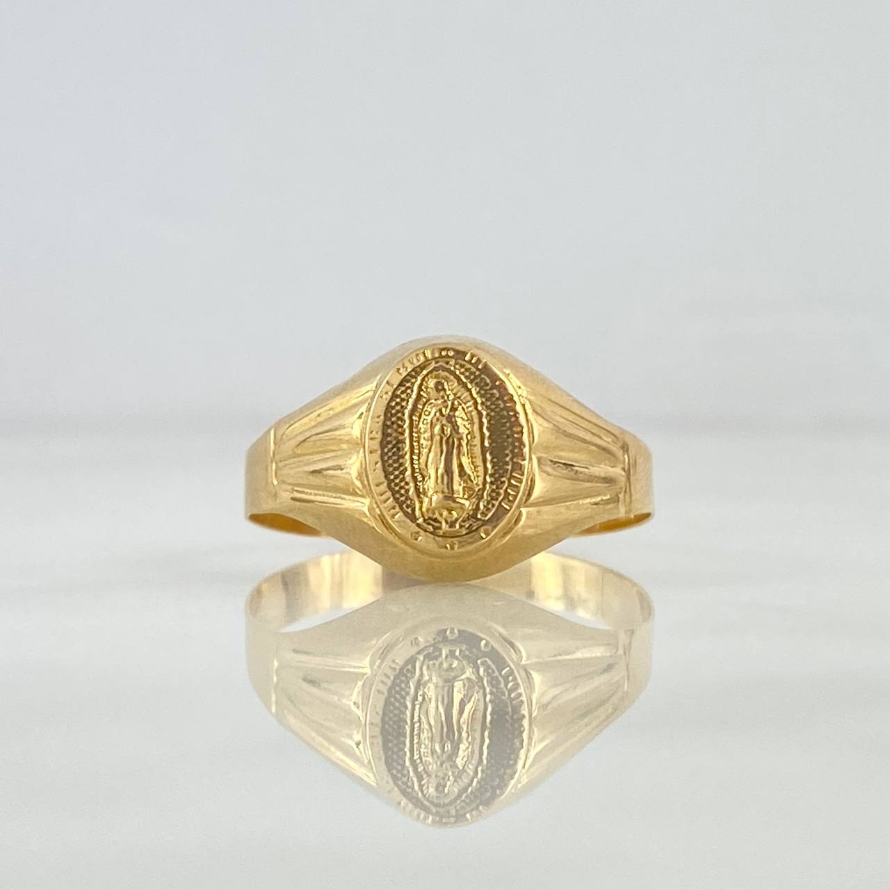 Anillo Sello Virgen Guadalupe 1.95gr / T10 / Mate Oro Amarillo ©