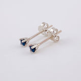 Topos Cuatro Garras Zafiros 12pts 0.7g / 2.7mm Oro Blanco 18K