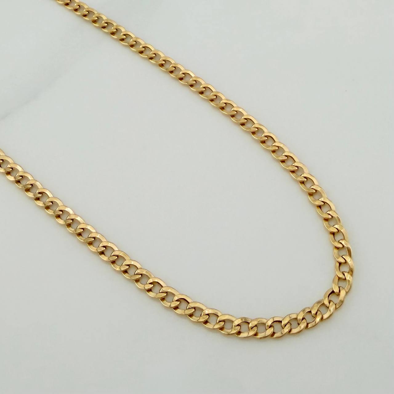 Cadena Cubana 9.1gr / 71.5cm / 3.95mm Oro Amarillo +1 18K $