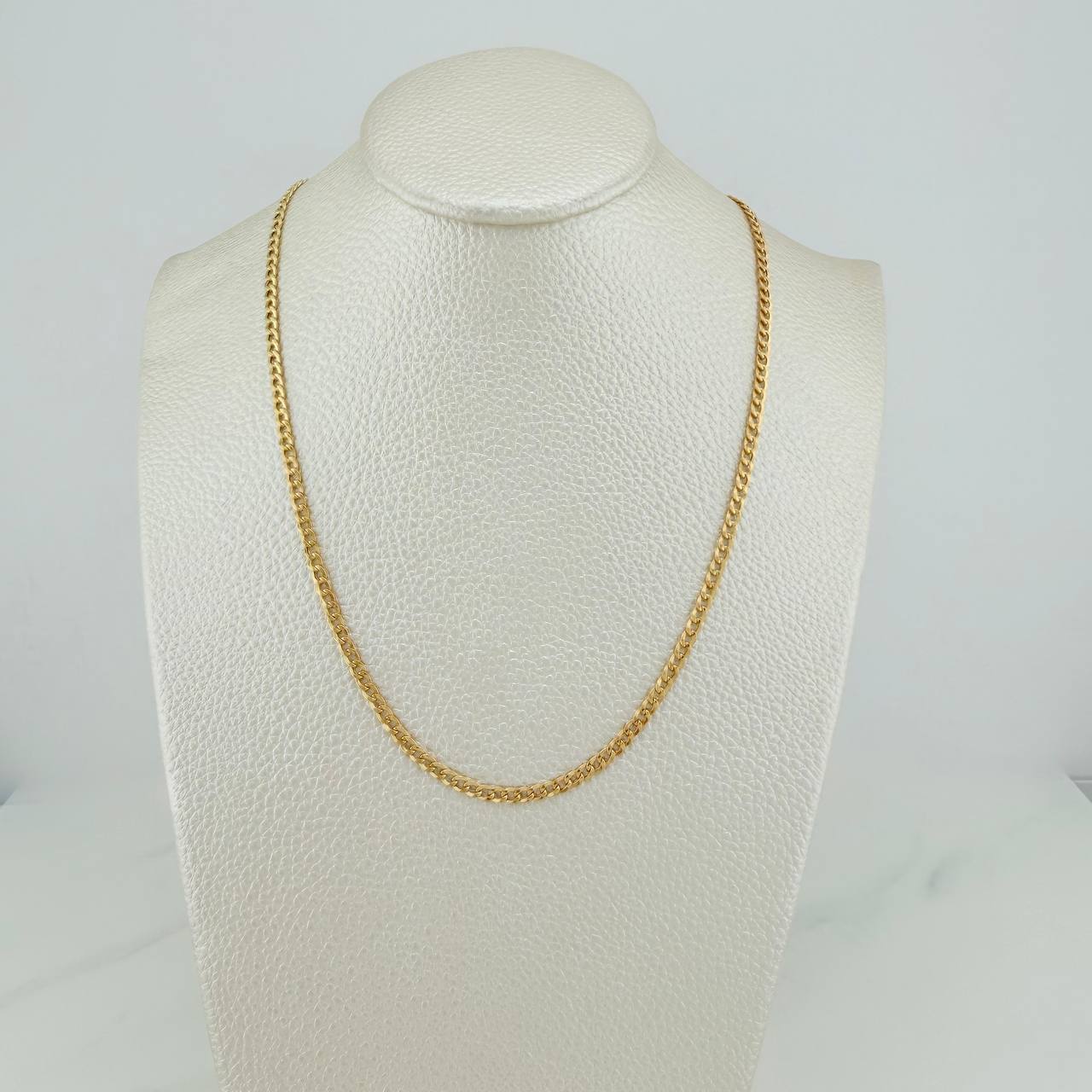 Cadena Cubana 3.5gr / 72.5cm / 2.3mm Oro Amarillo +1 18K $