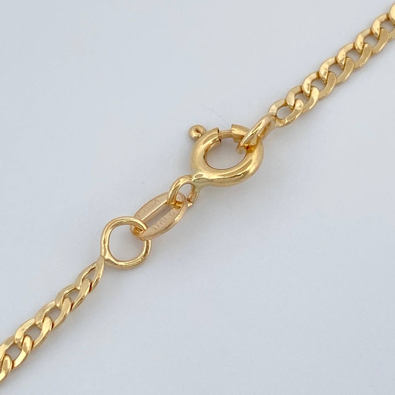 Cadena Cubana 5.3gr / 60.5cm / 2.5mm Oro Amarillo +1 18K &