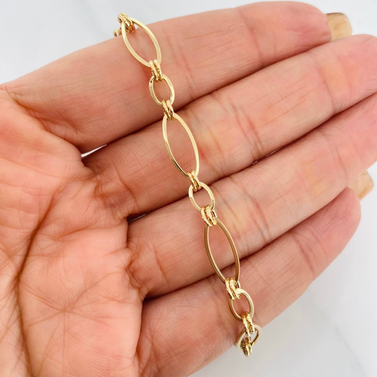 Pulso Modulable Pulso Aros 2.45g / 17.5cm - 19.5cm / 5.9mm Oro Amarillo 18K