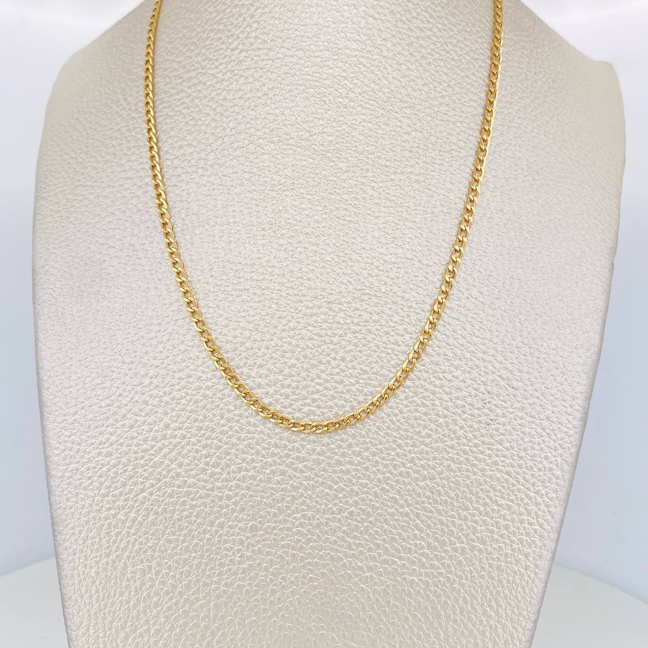 Cadena Cubana 1.55g / 45cm / 1.9mm Oro Amarillo 18K