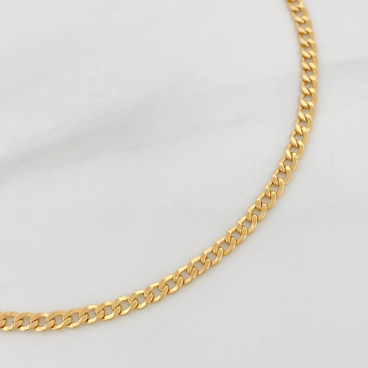 Pulso Cubano 1.4g / 20.5cm / 2.4mm Oro Amarillo 18K