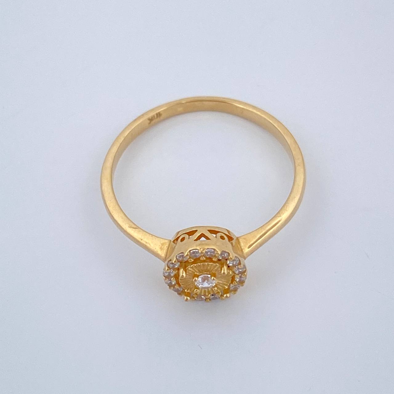 Anillo Halo Circulo 1.85gr / T5 1/2 / Oro Amarillo 18K %