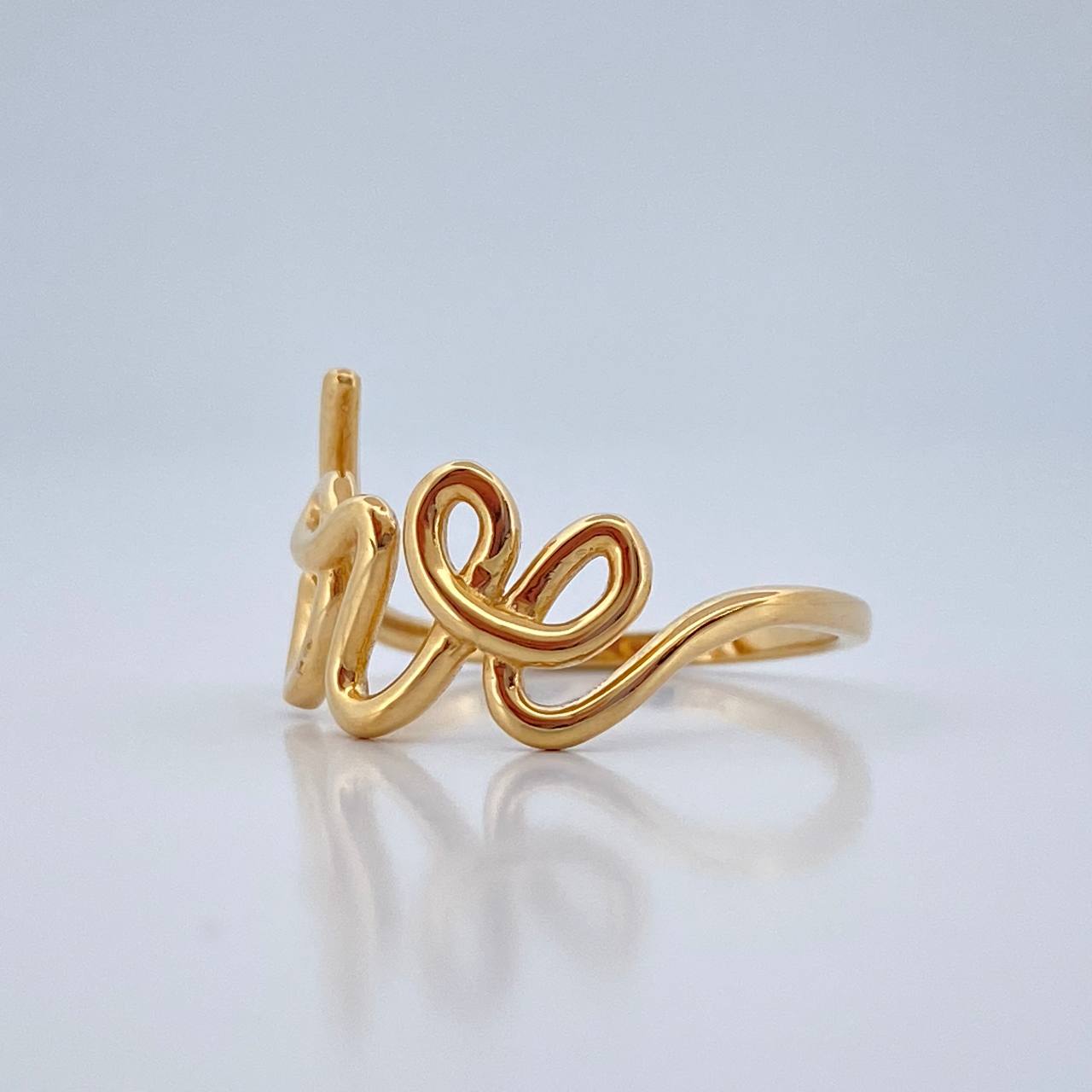 Anillo Love 2.75gr / T6 1/2 / Oro Amarillo 18K %