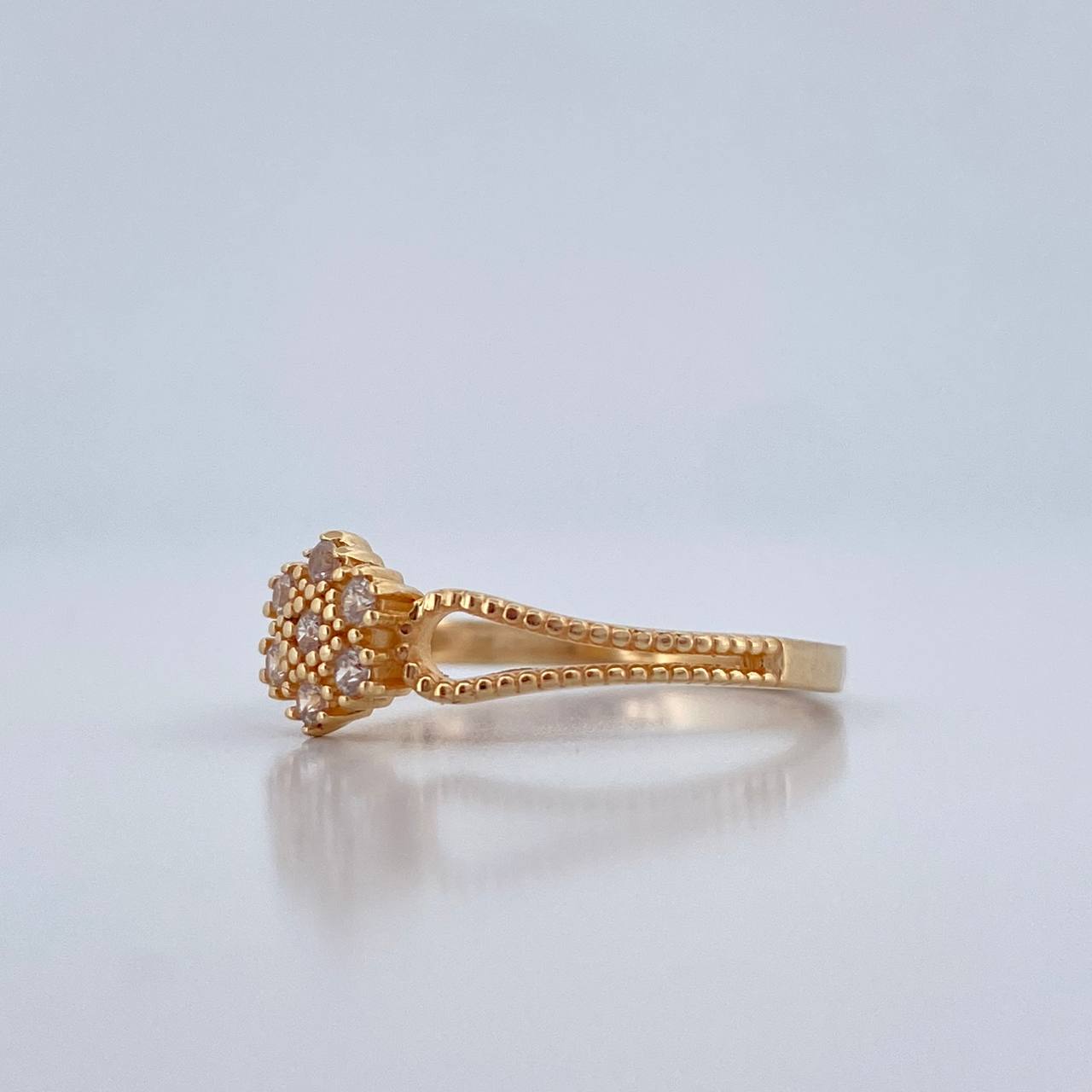 Anillo Flor Linea Doble 1.55gr / T6 3/4 / Oro Amarillo 18K %