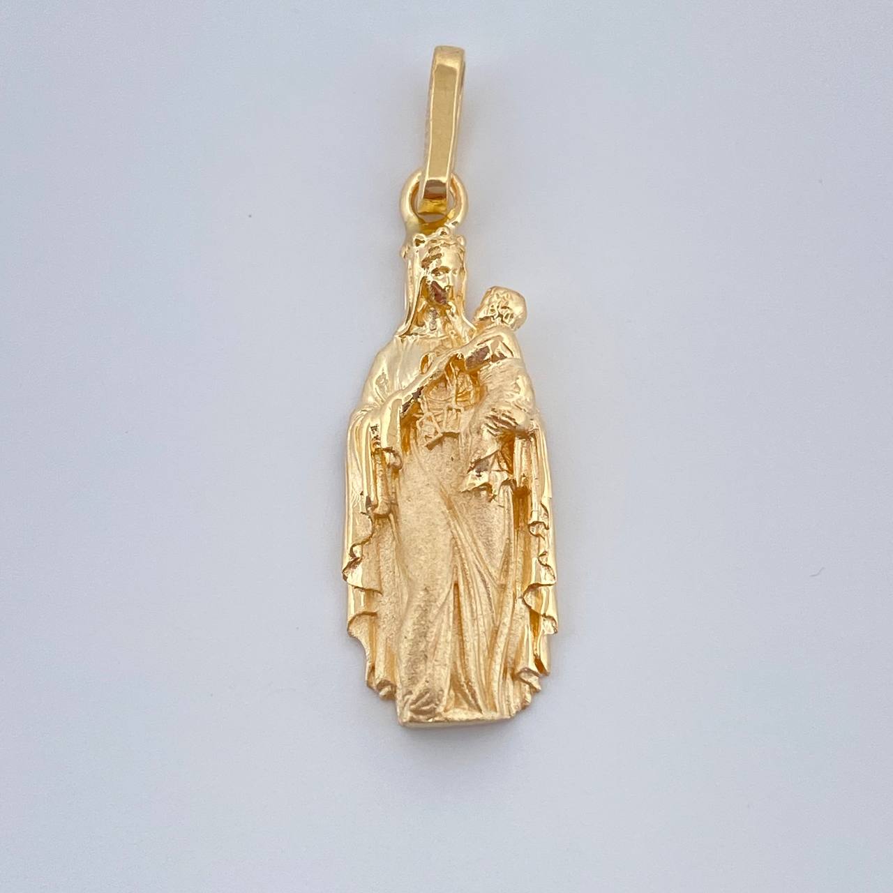 Dije Virgen del Carmen 2.1gr / 2.8cm / Oro Amarillo 18K %