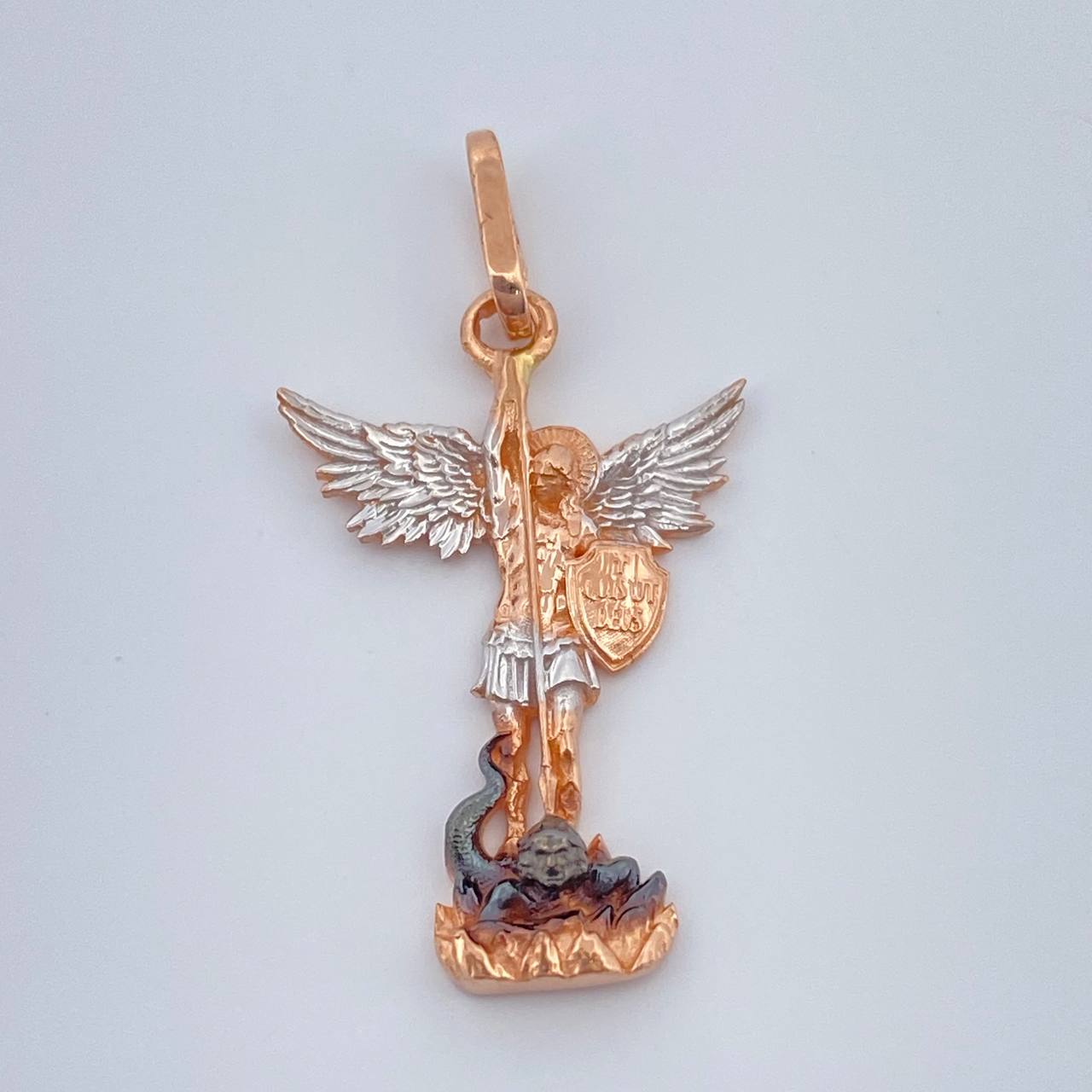 Dije San Miguel Arcangel 1.65gr / 2.7cm / Tres Oros 18K %