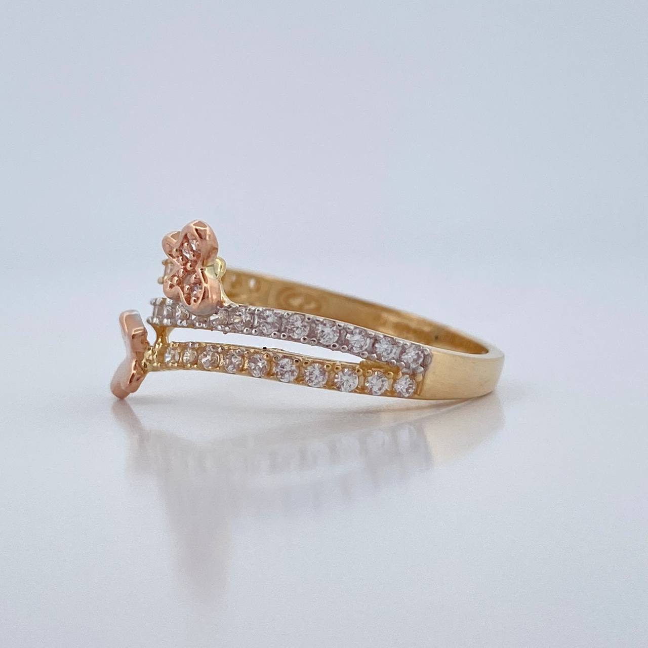 Anillo Mariposa Doble Carril 2.6gr / T7 1/4 / Tres Oros 18K %