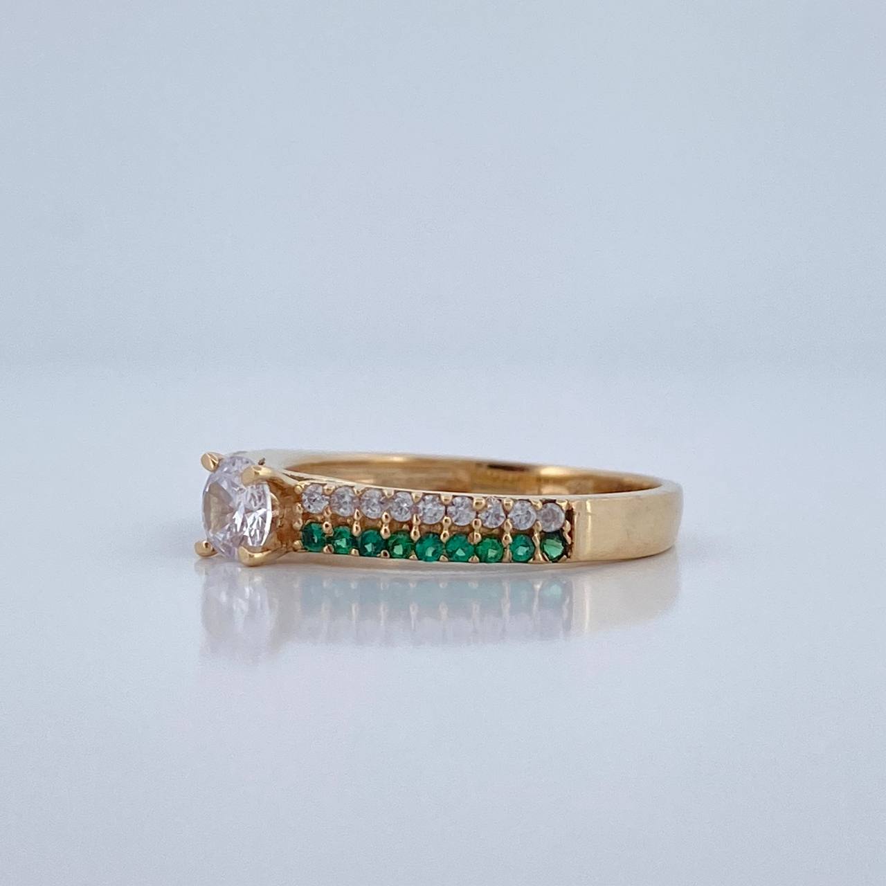 Anillo Solitario Puente 3.05gr / T7 1/4 / Oro Amarillo 18K %