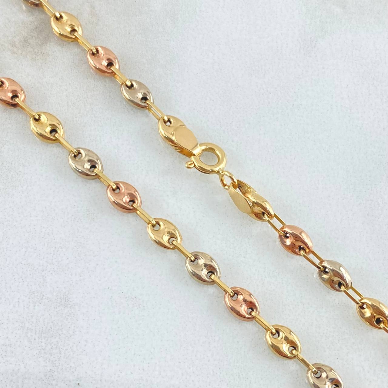 Cadena Gc 5.4 g / 46 cm / 4 mm Tres Oros 18K