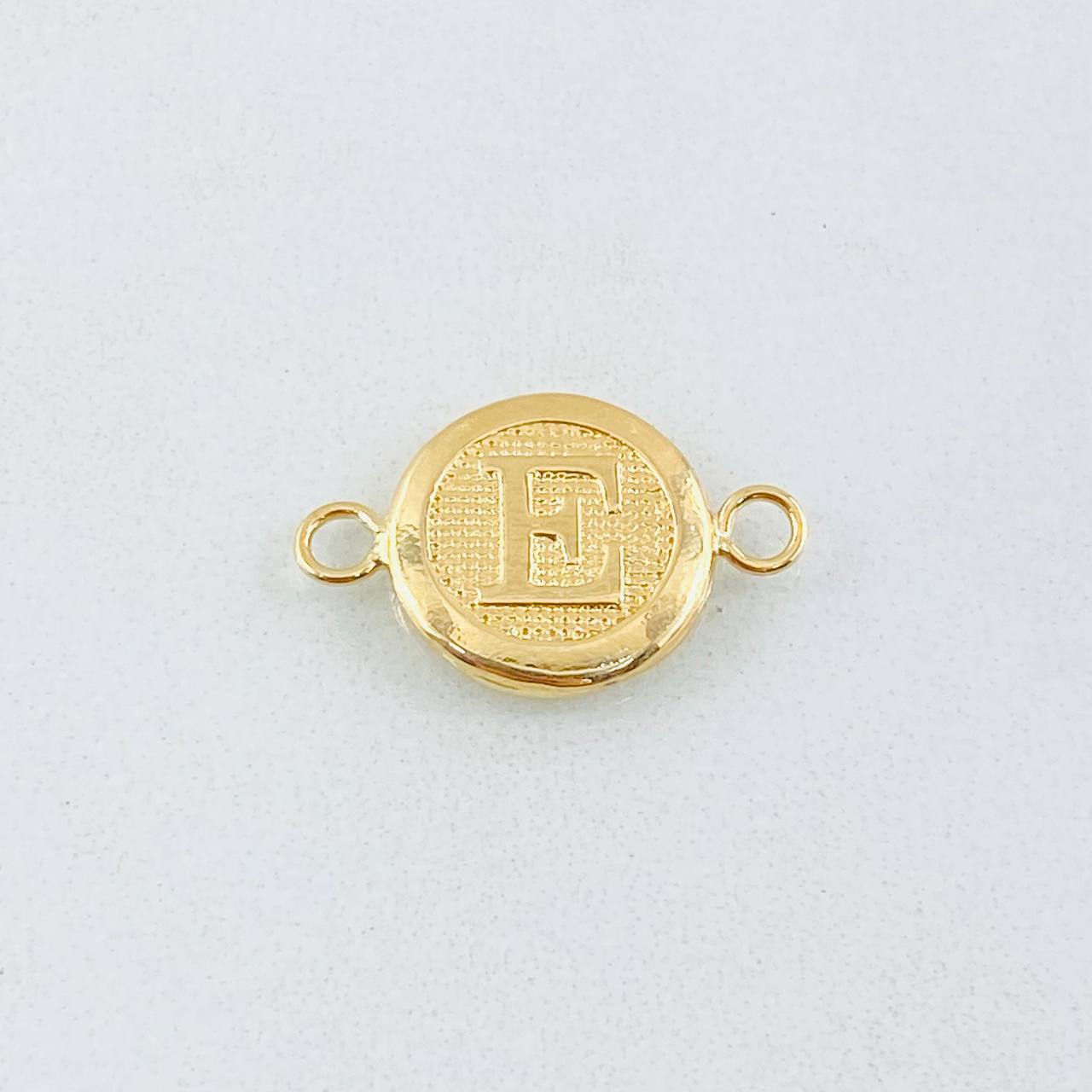 Herraje Letra Circulo E 0.35 g / 1.5 cm Oro Amarillo 18K