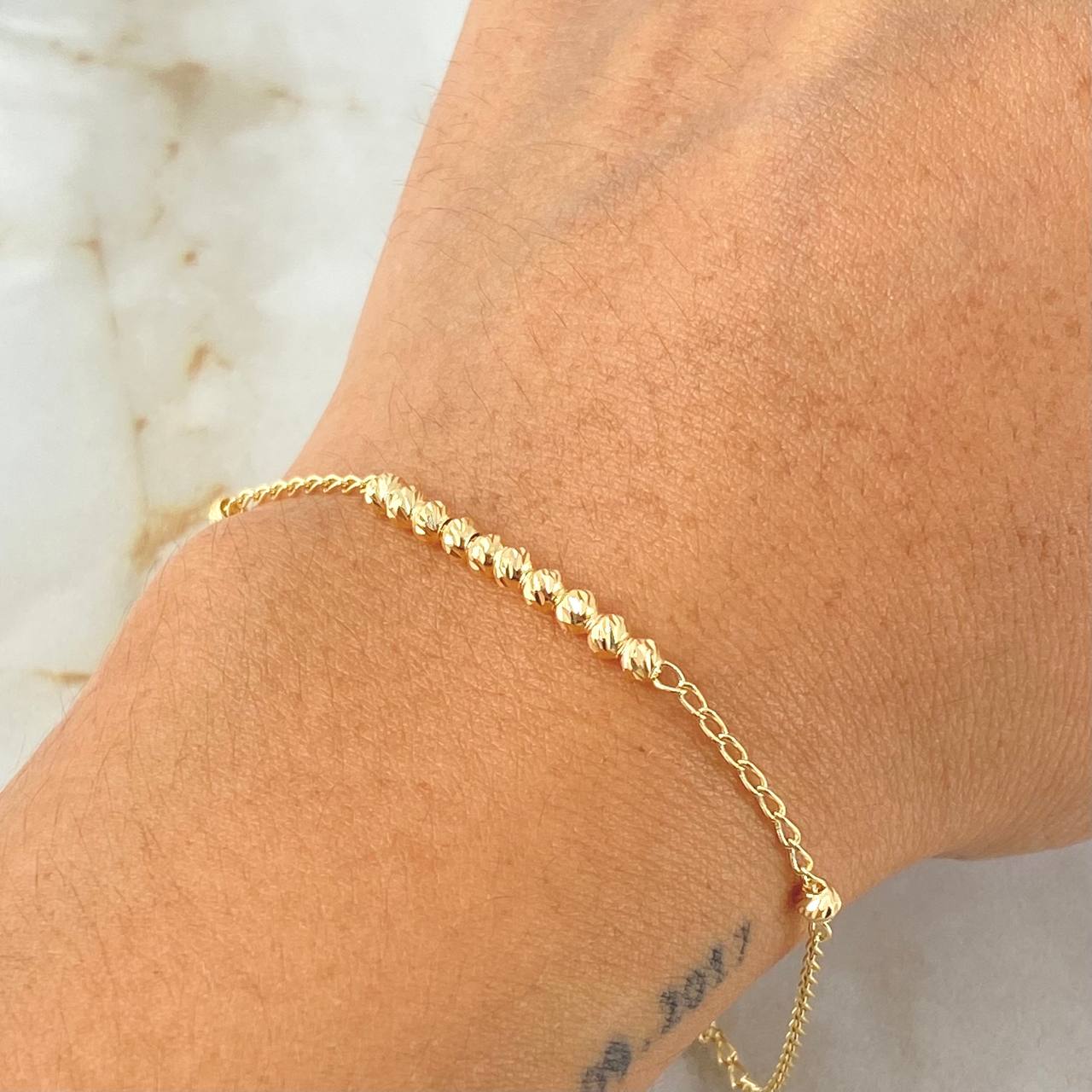 Pulso Espiga Hilera Militar 1.9gr / 18.5cm / Oro Amarillo 18K