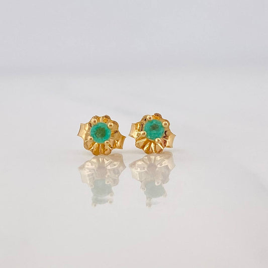Topos Cuatro Garras Esmeraldas 0.12pts 0.75g / 2.7mm Oro Amarillo 18K
