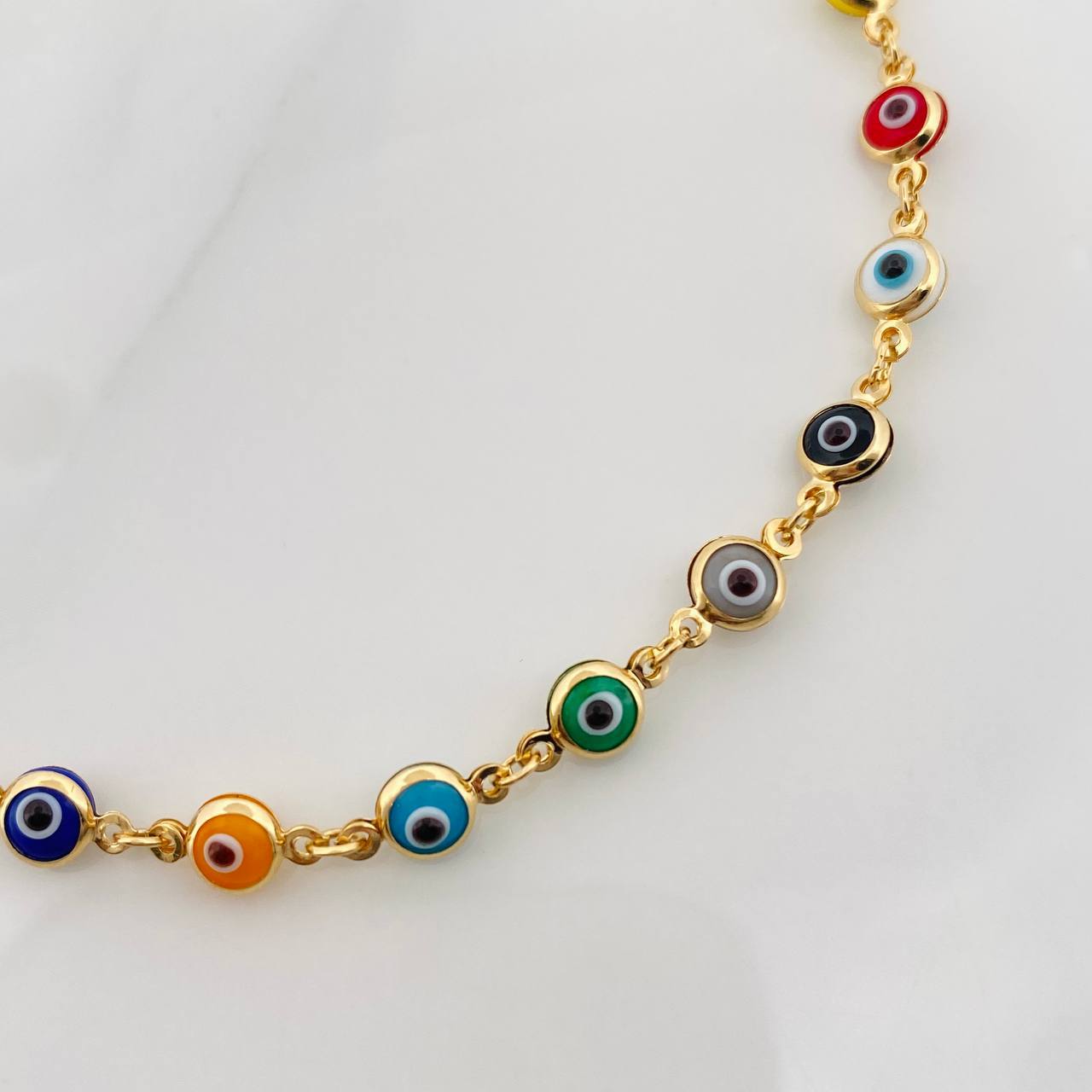 Pulso Ojos Turcos 3.75g / 19cm / 4.86mm Oro Amarillo 18K