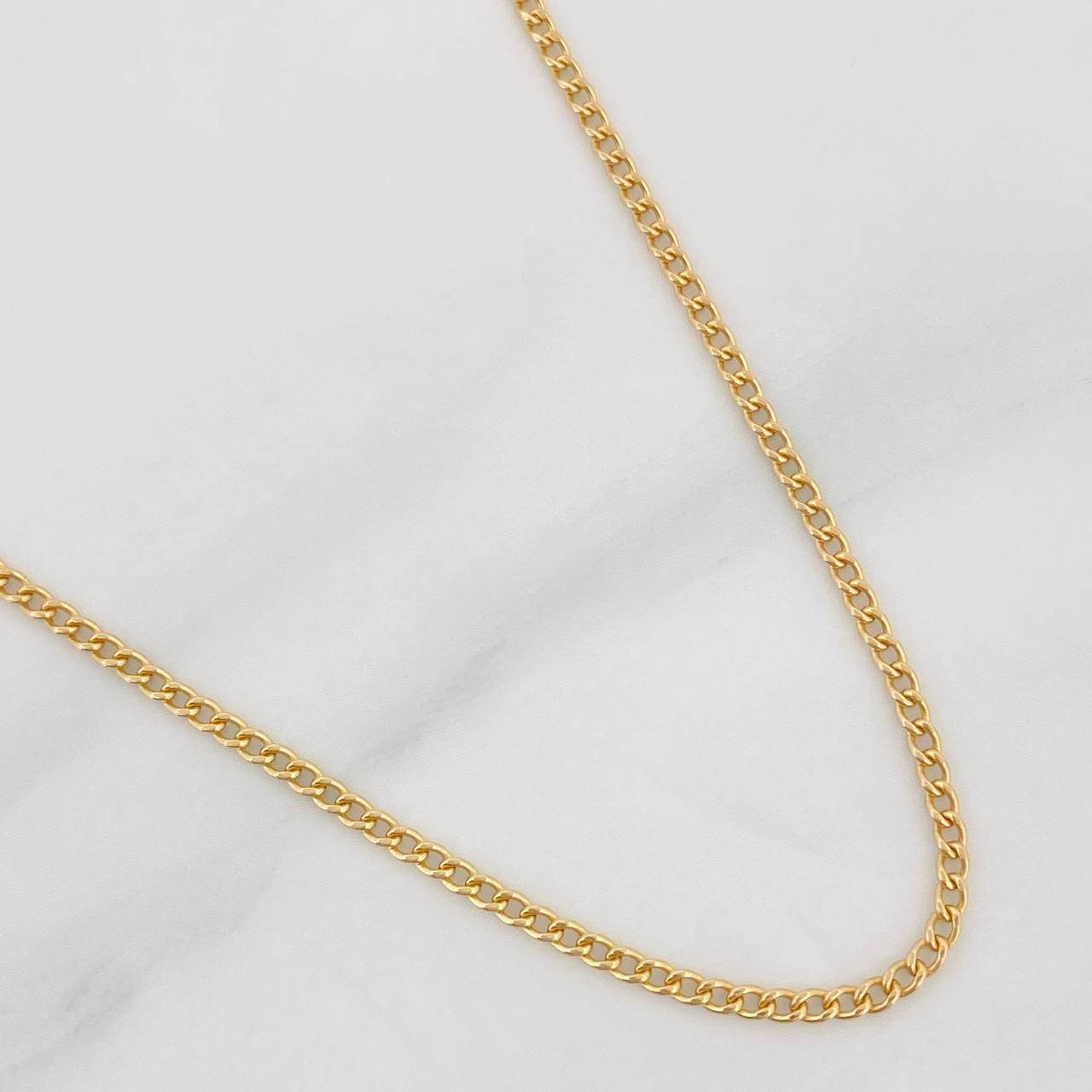 Cadena Cubana 1.15g / 40cm / 1.59mm Oro Amarillo 18K