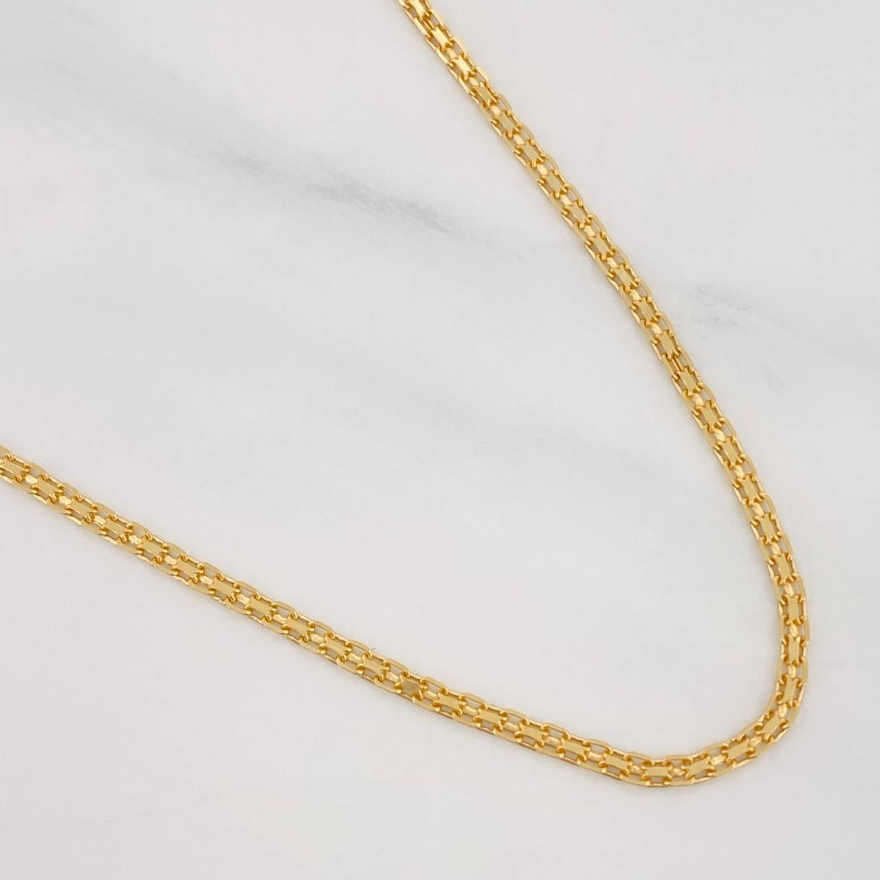 Cadena China 2.75g / 40cm / 1.57mm Oro Amarillo 18K