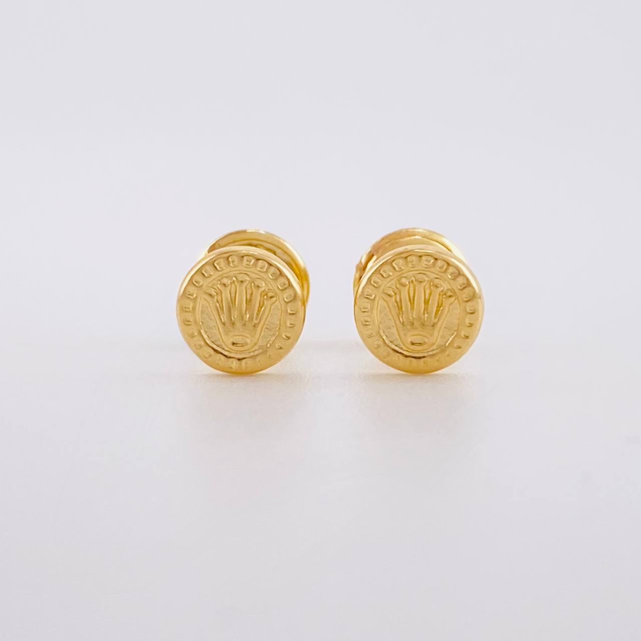 Topos Circulo Corona 0.5g / 5.7mm Oro Amarillo 18K