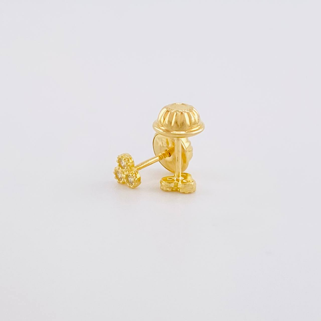 Topos Trio Circulos 0.55g / 3.7mm Oro Amarillo 18K