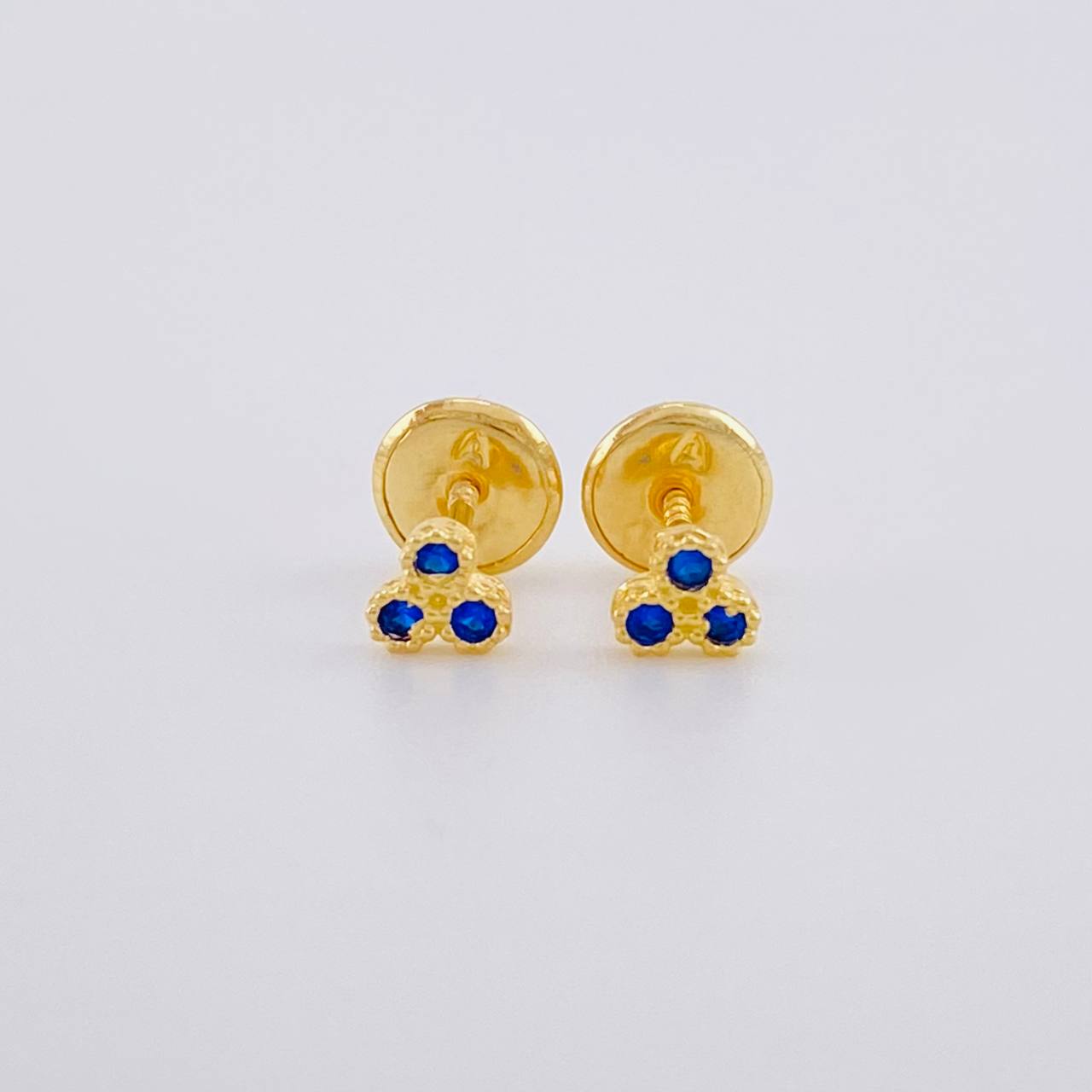 Topos Trio Circulos 0.55g / 3.7mm Oro Amarillo 18K