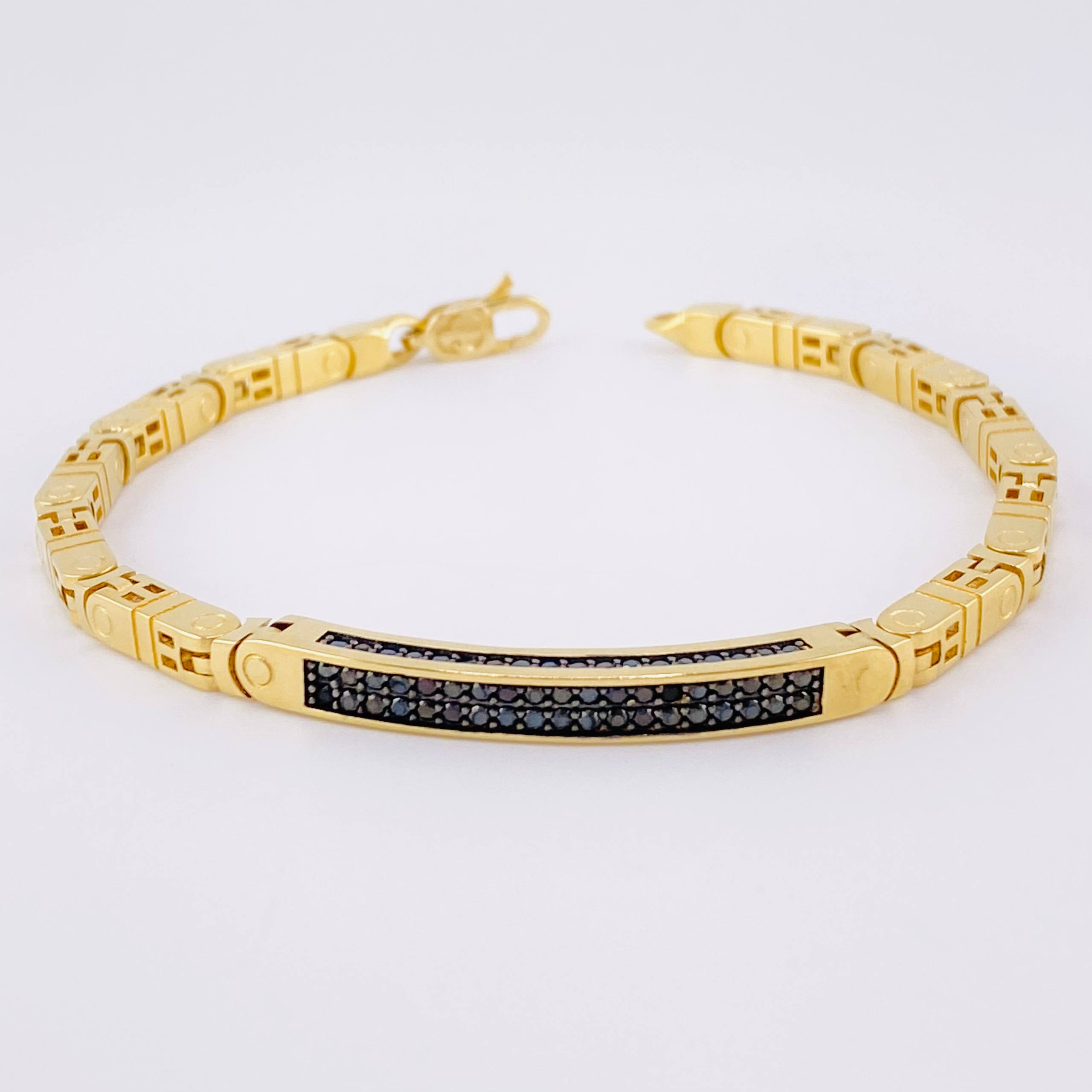 Pulso Curvo Tupido 16.9g / 20.7cm / 3.9mm Oro Amarillo 18K