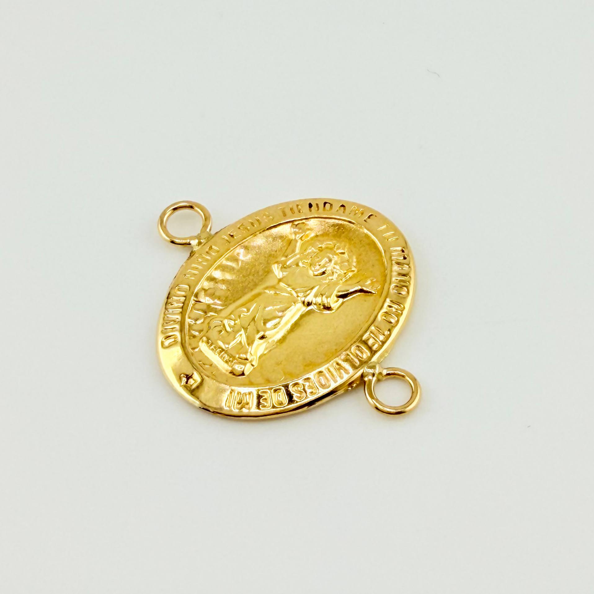 Herraje Doble Faz Divino Niño - Cruz Mate 1.1gr / Oro Amarillo 18K