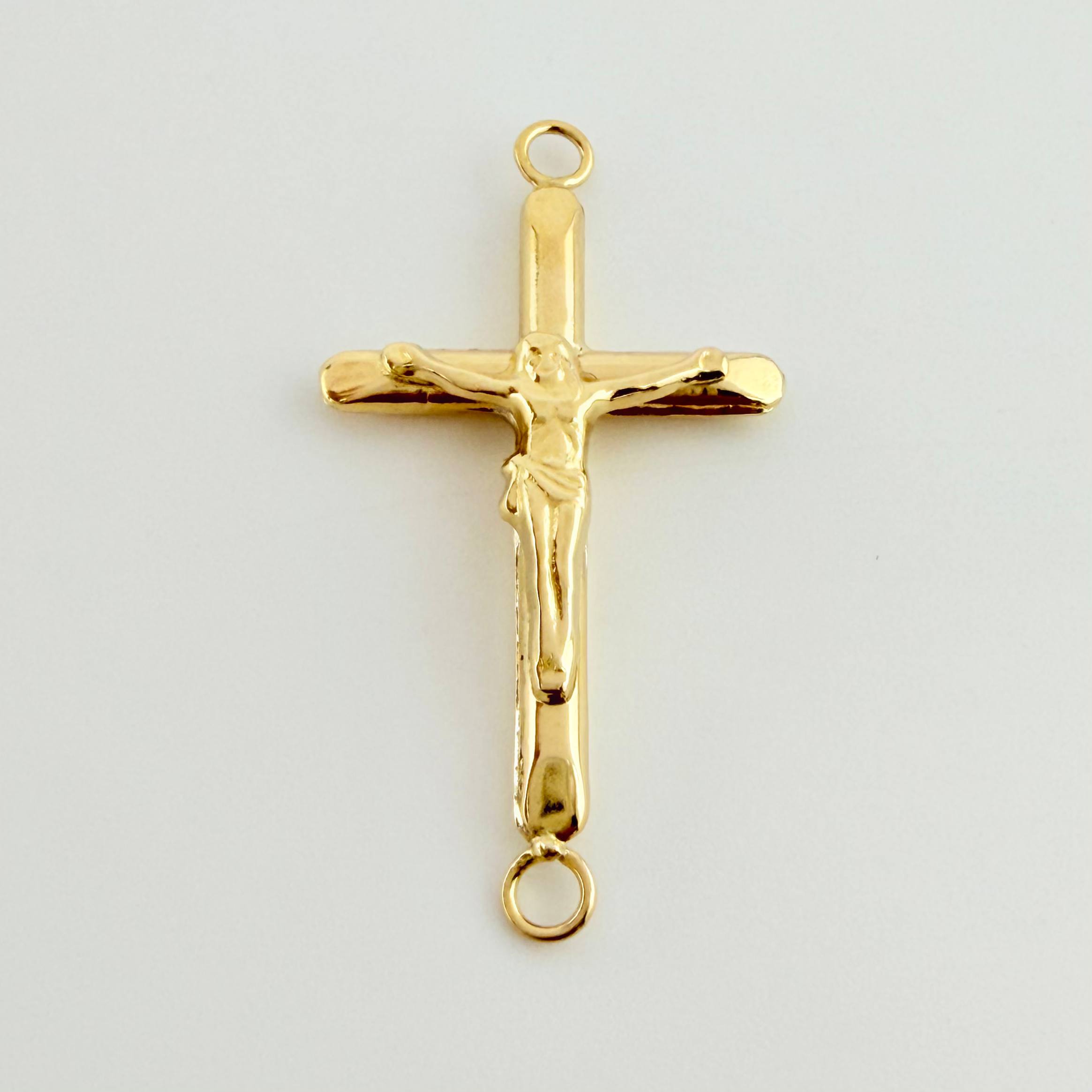 Herraje Cruz Cristo Puntas Planas 0.85gr / 3cm / Oro Amarillo 18K