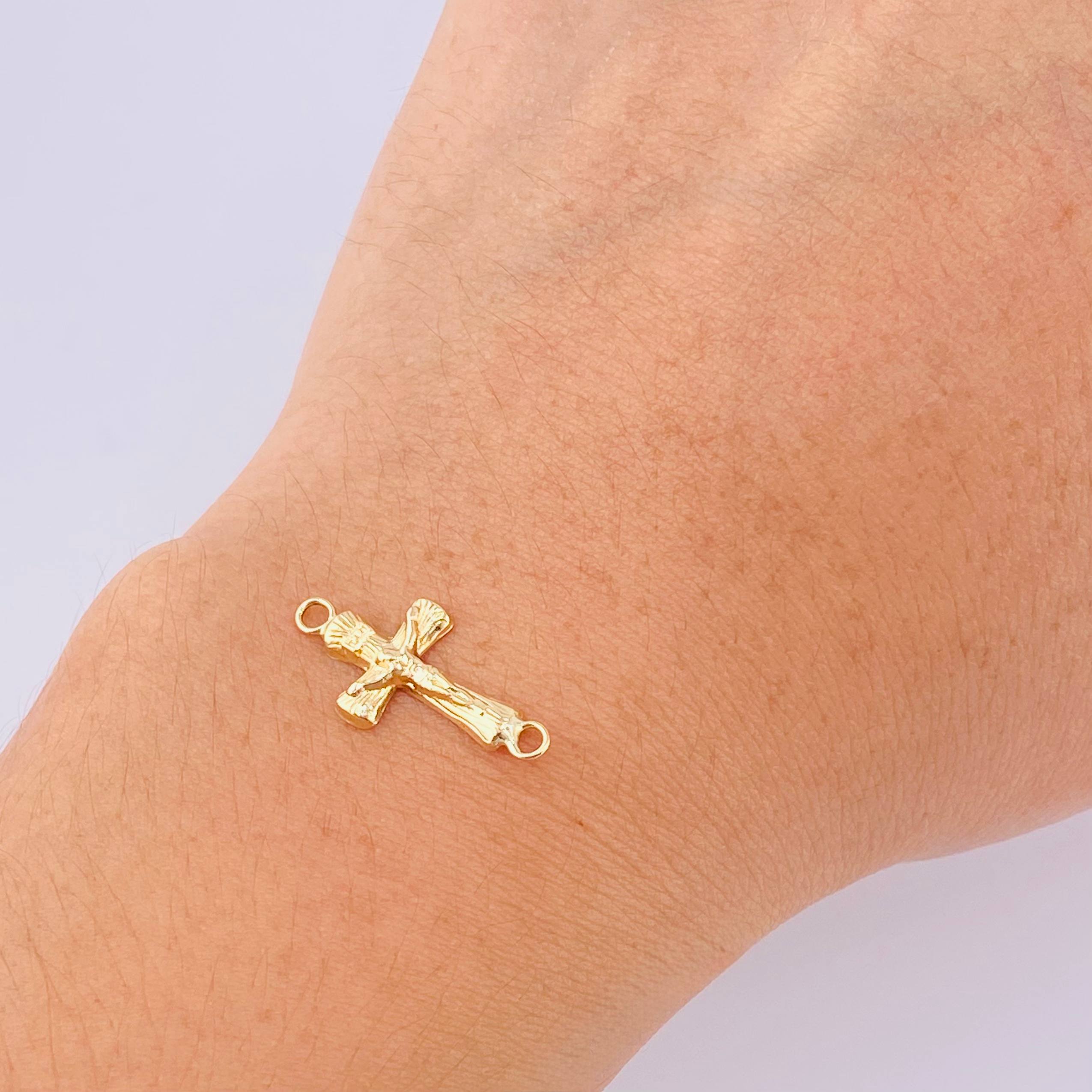 Herraje Cruz Cristo 0.7gr / 2.5cm / Oro Amarillo 18K